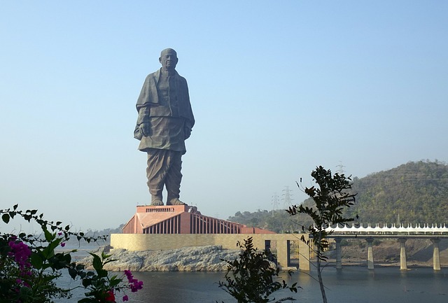 statue-6678154_640